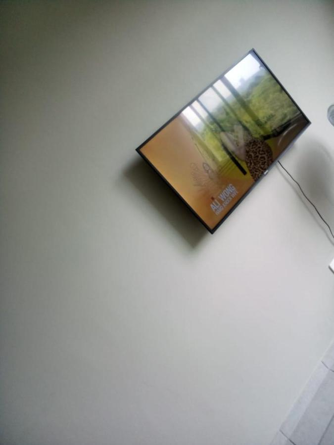 Rosebank Accommodation ヨハネスブルグ エクステリア 写真